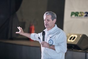 "Está indo bem, mas não tanto quanto eu gostaria", avalia Silvio Barros sobre primeiros meses de governo