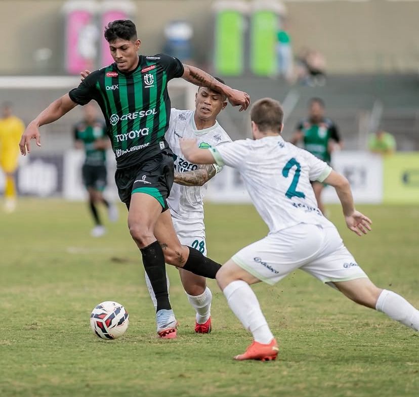 Maringá FC empata com o Floresta por 1 a 1 e chega a 11 jogos sem vencer na Série C