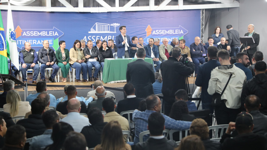 Na Estreia Em Goioere Assembleia Itinerante Homenageia Personalidades E Recebe Mais De 50 Reivindicacoes