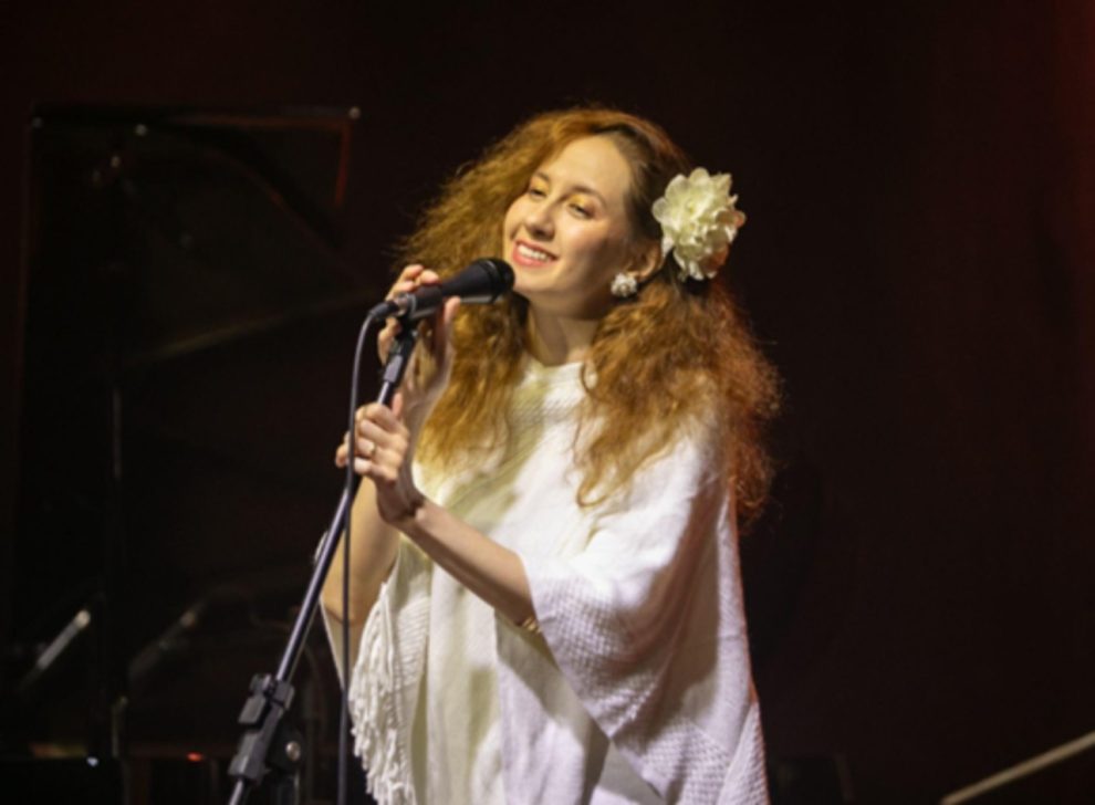 Show 'Gal Costa Eternamente', com Keidma Juliana, terá apresentação em Maringá; ingressos já estão disponíveis