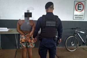 Foragida da justiça há dois anos, mulher é presa pela Guarda em Maringá