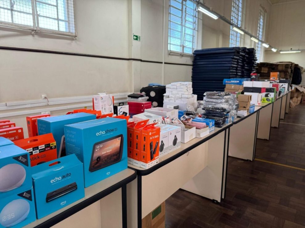 Bazar do Instituto Sendas começa hoje em Maringá com produtos doados pela Receita Federal; veja detalhes