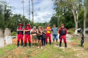 Bombeiros resgatam três idosas perdidas em área de mata no litoral do Paraná