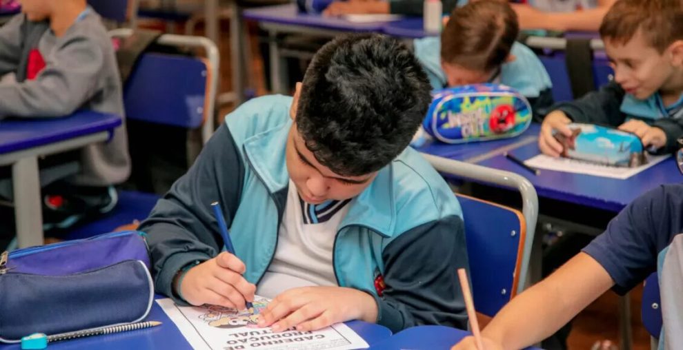 Defensoria faz mutirão para mães que buscam vaga em CMEIs de Maringá