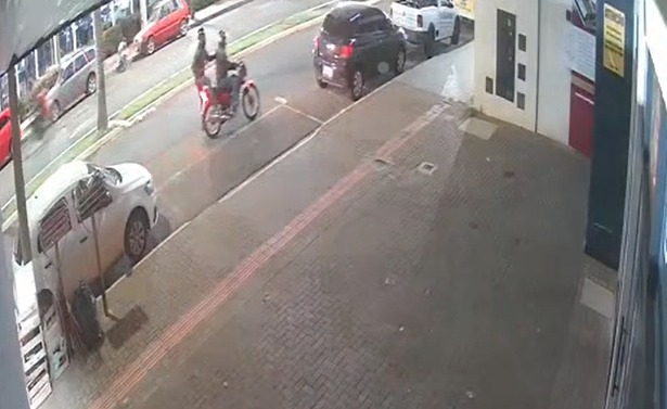 Escritório de advocacia é alvo de tiros em Maringá