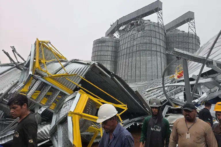 Forte chuva derruba reservatório gigante no Paraná; veja fotos