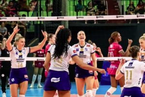 Gerdau Minas reage, vence Sancor Maringá de virada e assume liderança da Superliga Feminina