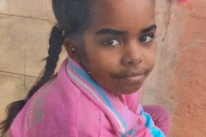 Menina venezuelana de 8 anos é encontrada morta em área rural de São Manoel do Paraná