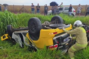 Policial da PRE morre após capotamento de viatura na PR-323