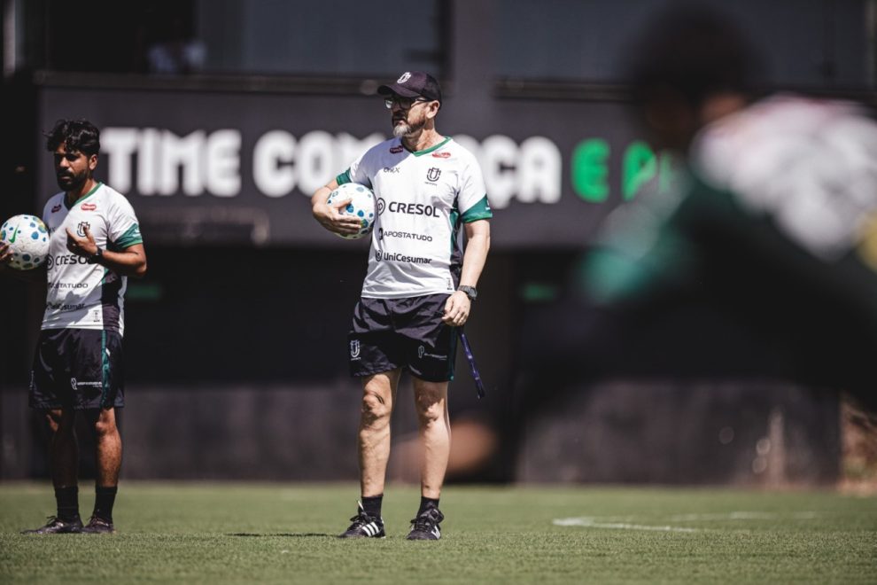 Técnico do Maringá FC pode contar com todo o elenco para a Copa do Brasil