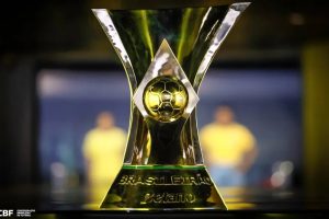 Vitória e Flamengo abrem terceira rodada do Brasileirão nesta terça-feira (10) 