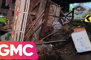 Caminhão tomba na PR-317 e deixa pista escorregadia em Maringá