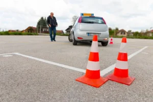 Centro de Formação de Condutores Ingasul fecha as portas, causa prejuízo e é multado pelo Procon de Maringá