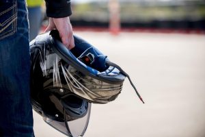 EPR Paraná orienta motociclistas para comportamento seguro nas rodovias