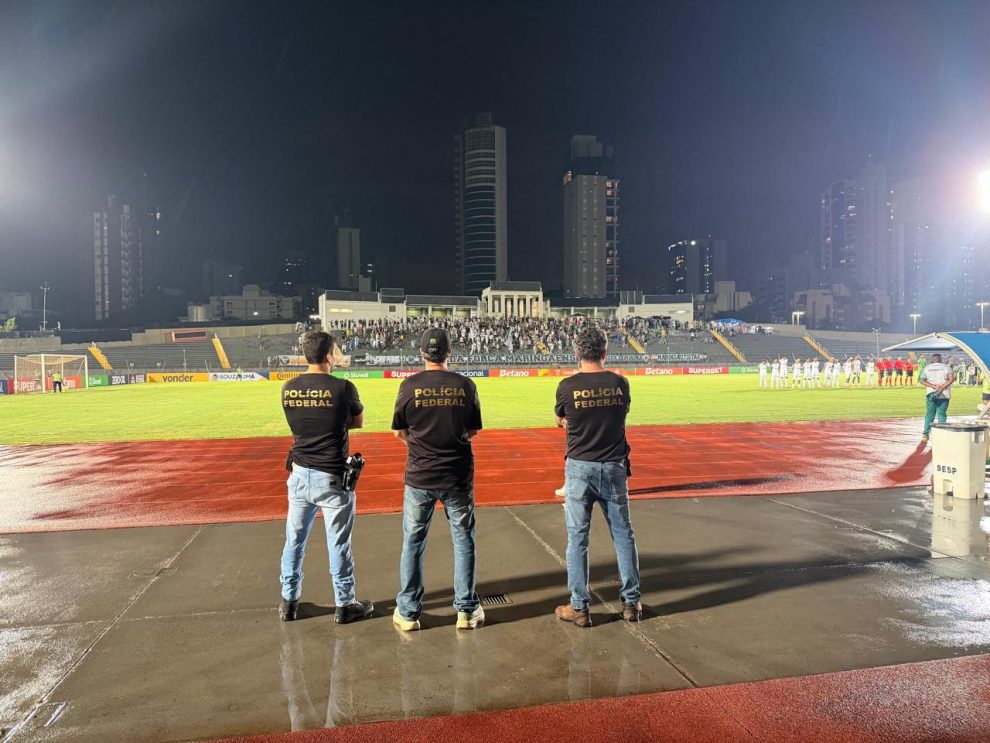 Em Maringá, PF fiscaliza empresas de segurança privada durante partida da Copa do Brasil