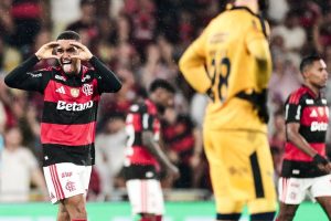 Flamengo e Grêmio vencem com autoridade e acirram briga pelo G4 do Brasileirão