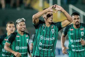 Giovane Gomes sai do banco para classificar o Maringá FC na ‘bacia das almas’