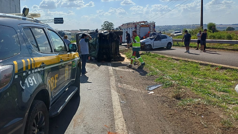 Grave acidente na BR-376 deixa uma vítima fatal em Mandaguari