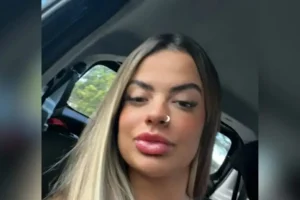 Jovem paranaense presa por tráfico na França deixa presídio e retorna ao Brasil: 'Psicológico muito abalado'