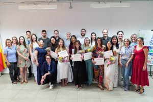 Maringá forma 11 novos médicos de Família e reforça atendimento na atenção básica de saúde