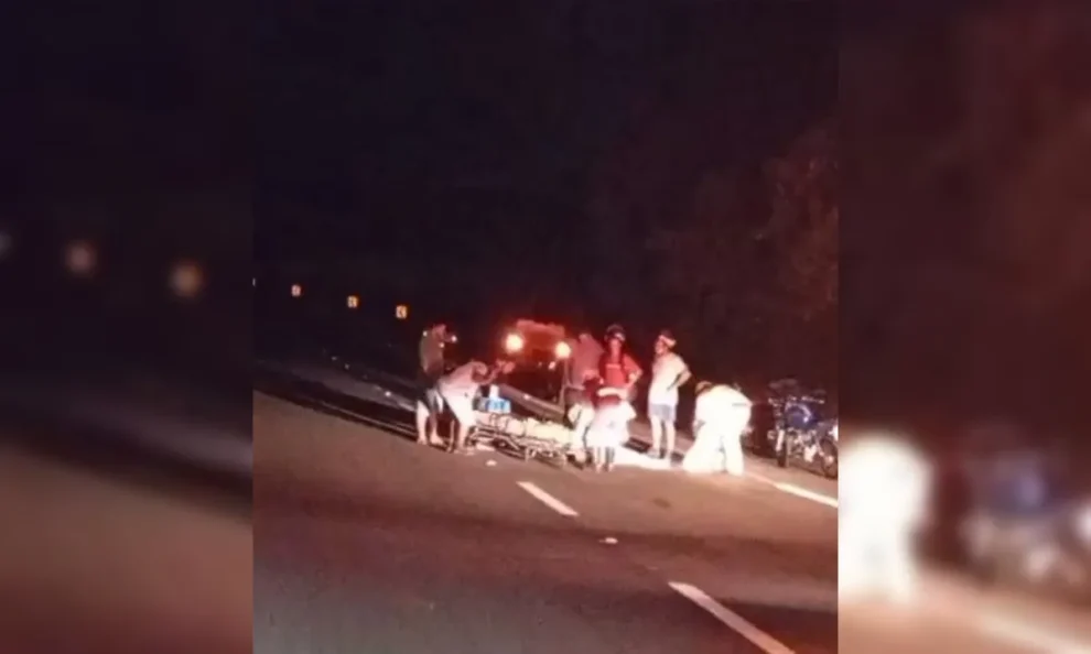 Motorista se envolve em acidente na BR-376, pega "rabeira" em caminhão e é atropelado