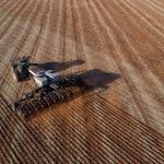 Tecnologias de Precisão em Máquinas Agrícolas Ajudam a Contornar a Alta dos Fertilizantes