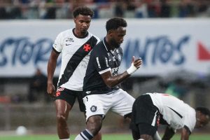 Após atraso devido à chuva, Remo e Vasco empatam