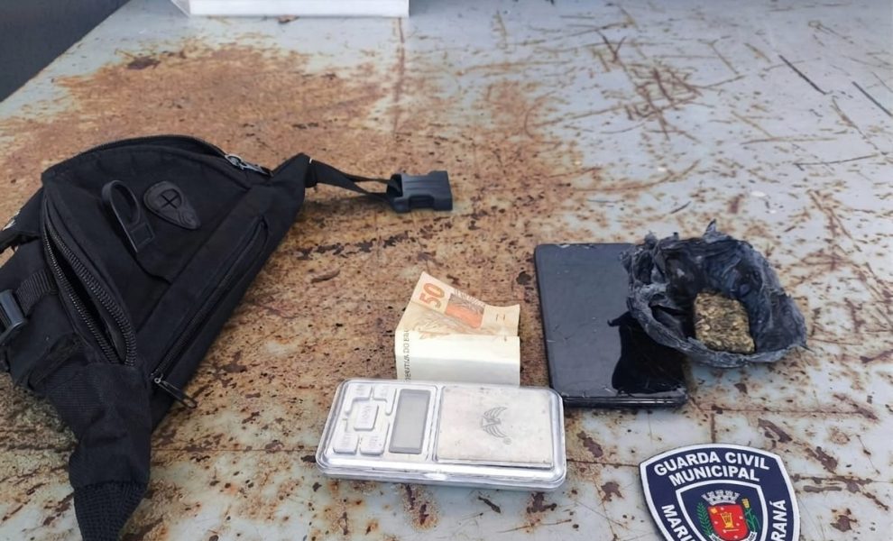 Homem é preso suspeito de tráfico de drogas na Avenida Colombo