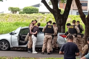 Médico residente dispara arma dentro de hospital e acerta paciente