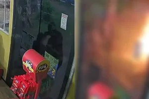 Vídeo mostra momento em que vereador é queimado vivo no Paraná