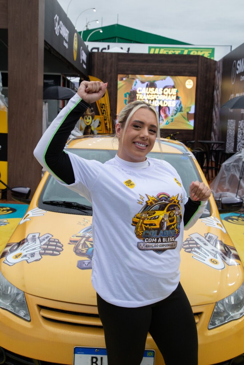 Após mais de 53 horas, mulher vence desafio de resistência na Expoingá e leva carro para casa