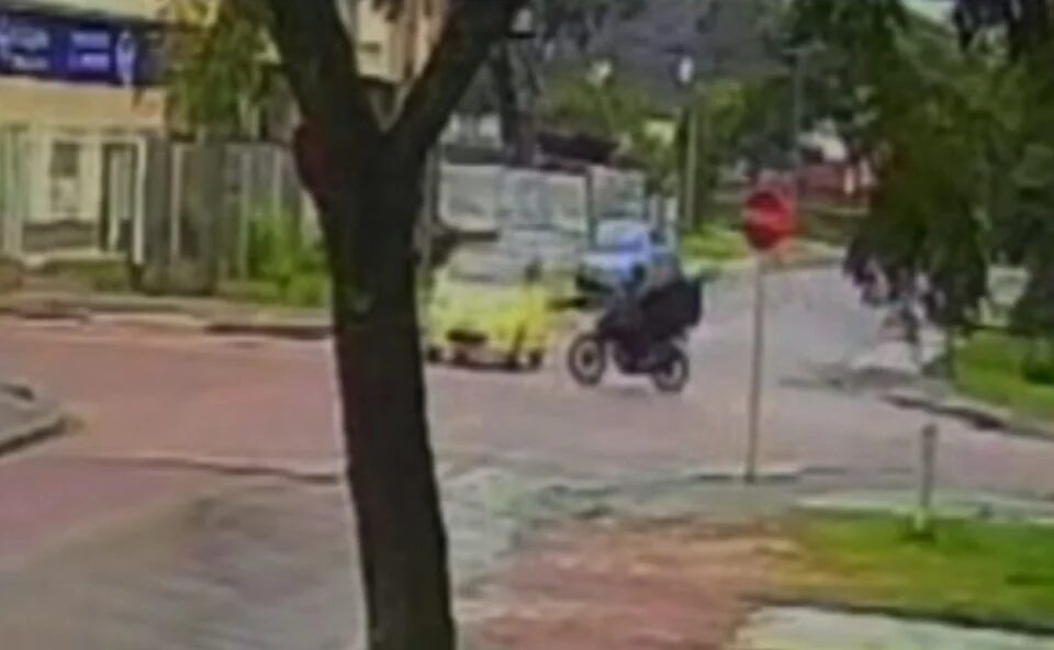 Câmera flagra grave acidente que matou motociclista de 24 anos no PR