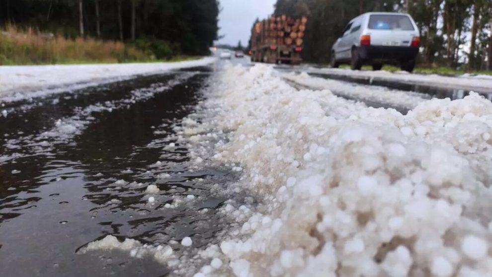 Com chuva congelada, domingo é o dia mais gelado do ano no Paraná 
