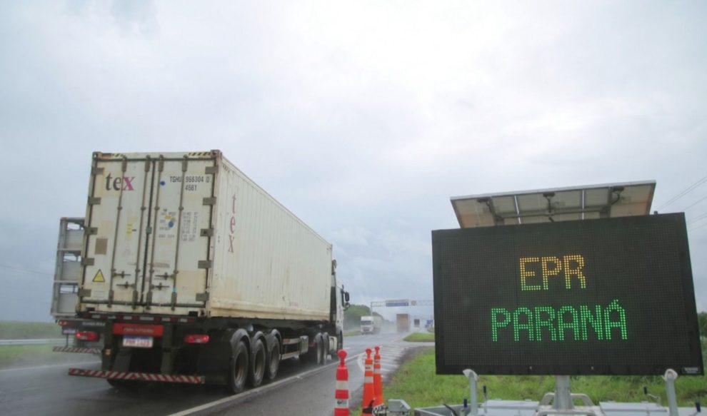 EPR Paraná e PRF alertam para risco de dirigir com sono e reforçam prevenção em viagens longas