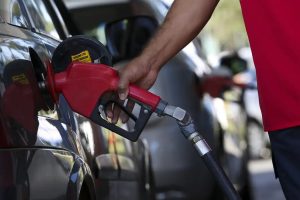 Feirão do Imposto terá gasolina a R$ 4,42 e etanol a R$ 3,04 em Maringá; veja onde