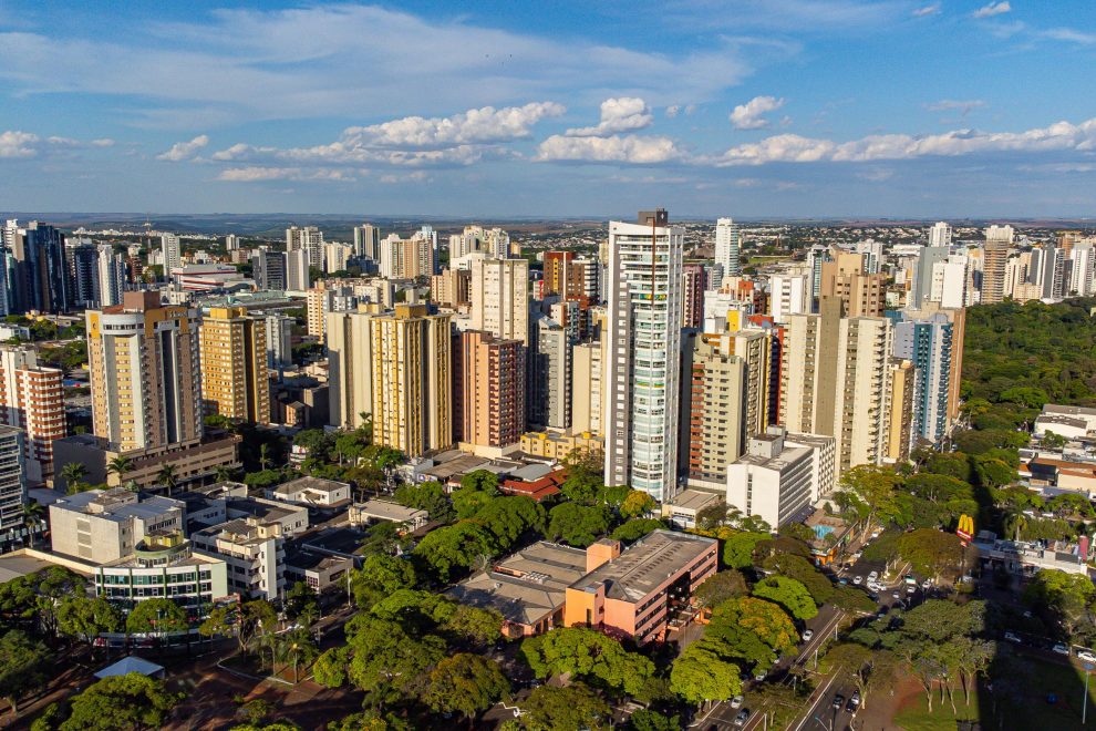 Fim de semana começa com tempo firme e sem chuva em Maringá neste sábado (23)