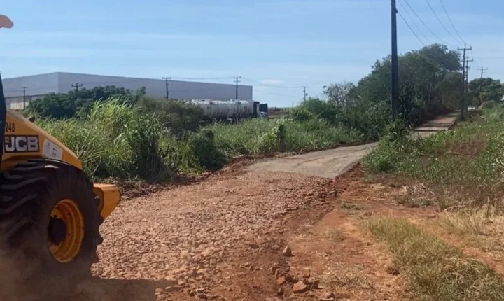 Justiça determina fechamento de estrada rural que poderia ser usada como desvio de pedágio, em Marialva