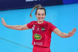Karol Tormena e Daniela Cechetto integram elenco do Sancor Seguros Vôlei Maringá para a Superliga 2026/2027