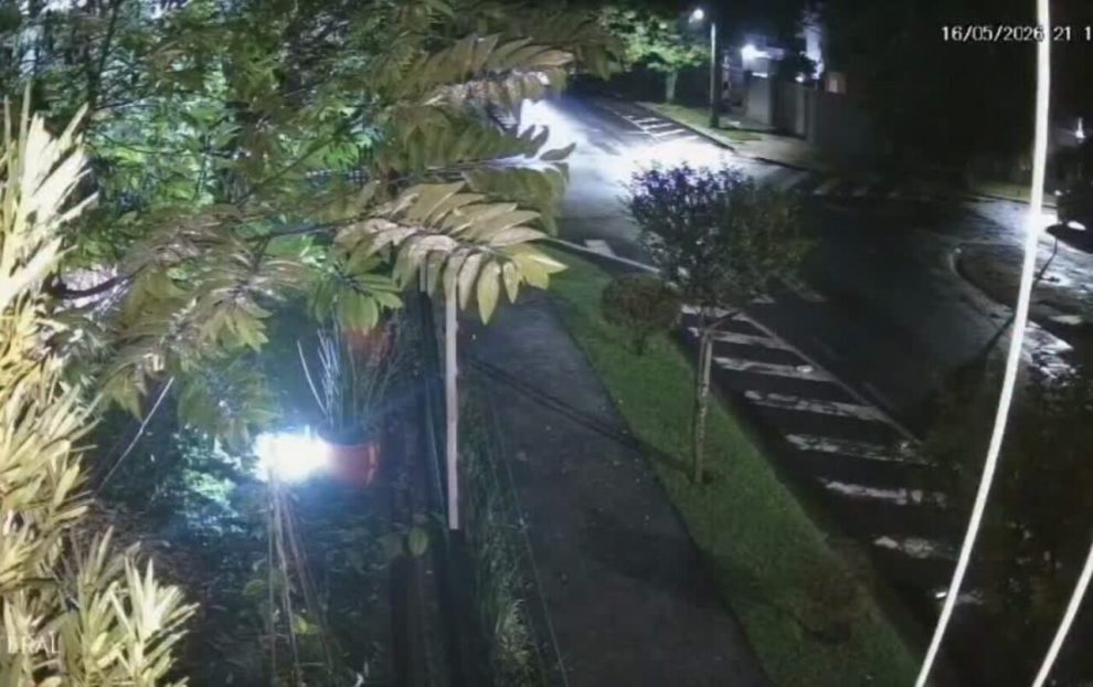 Novas imagens mostram motorista invadindo a preferencial e matando pastor em grave acidente em Maringá