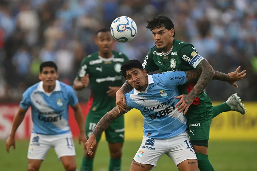 Palmeiras domina Sporting Cristal em Lima e garante vitória tranquila na Libertadores