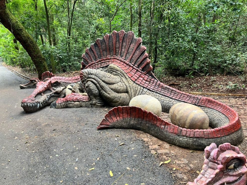 Veja como será a exposição com mais de 40 dinossauros em tamanho real no Parque do Ingá
