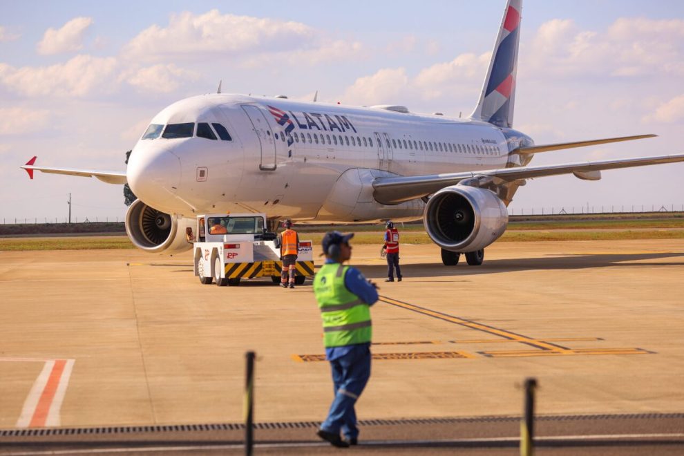 Aeroporto de Maringá ganha novo voo para aeroporto internacional; veja horários e quando começa