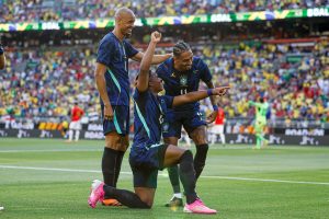 Brasil vence Egito por 2 a 1 no último amistoso antes do Mundial
