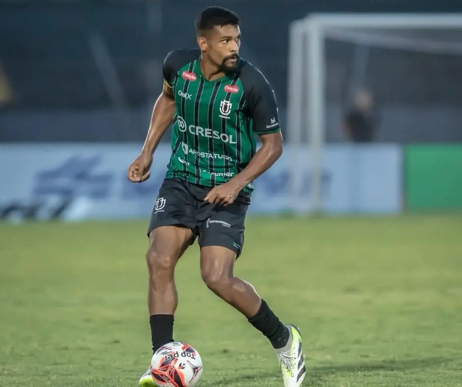 Maringá FC negocia retorno do zagueiro Ronald Carvalho