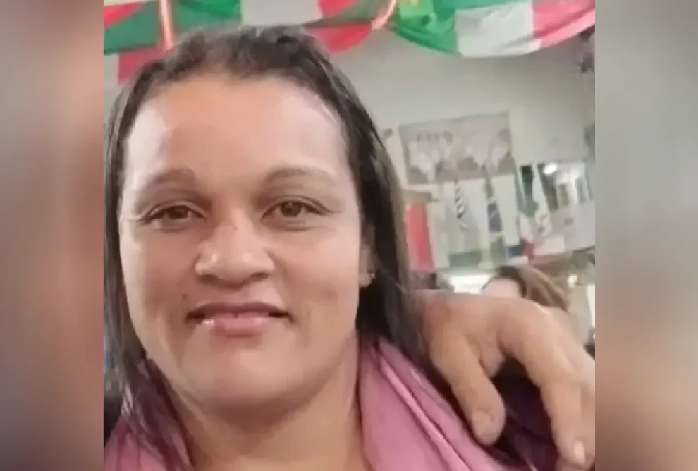 Mulher é morta a facadas pelo companheiro no Dia dos Namorados