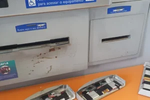PF prende suspeito de aplicar golpe do "chupa-cabra" em agência bancária de Maringá