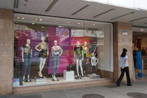 Paranaenses entram no clima do Dia dos Namorados e ampliam intenção de compra