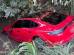 Porsche Panamera de Cascavel é abandonado em barranco