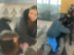 Vídeo flagra pancadaria entre adolescentes em terminal de Curitiba