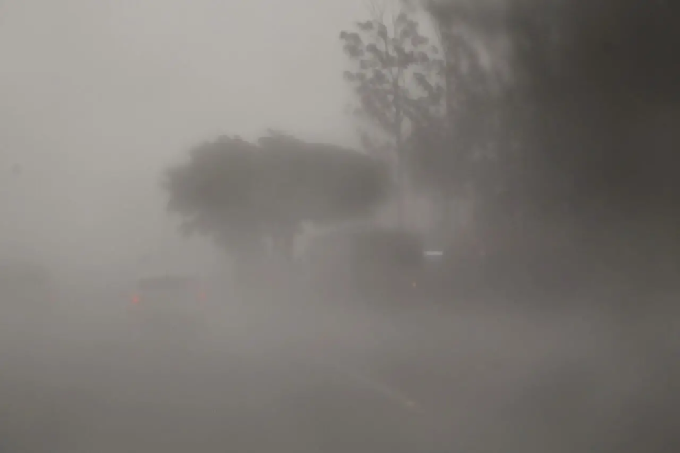Frio e geadas dão trégua, tempo 'vira' e parte do Paraná recebe alerta laranja de tempetade; veja onde e a previsão do tempo